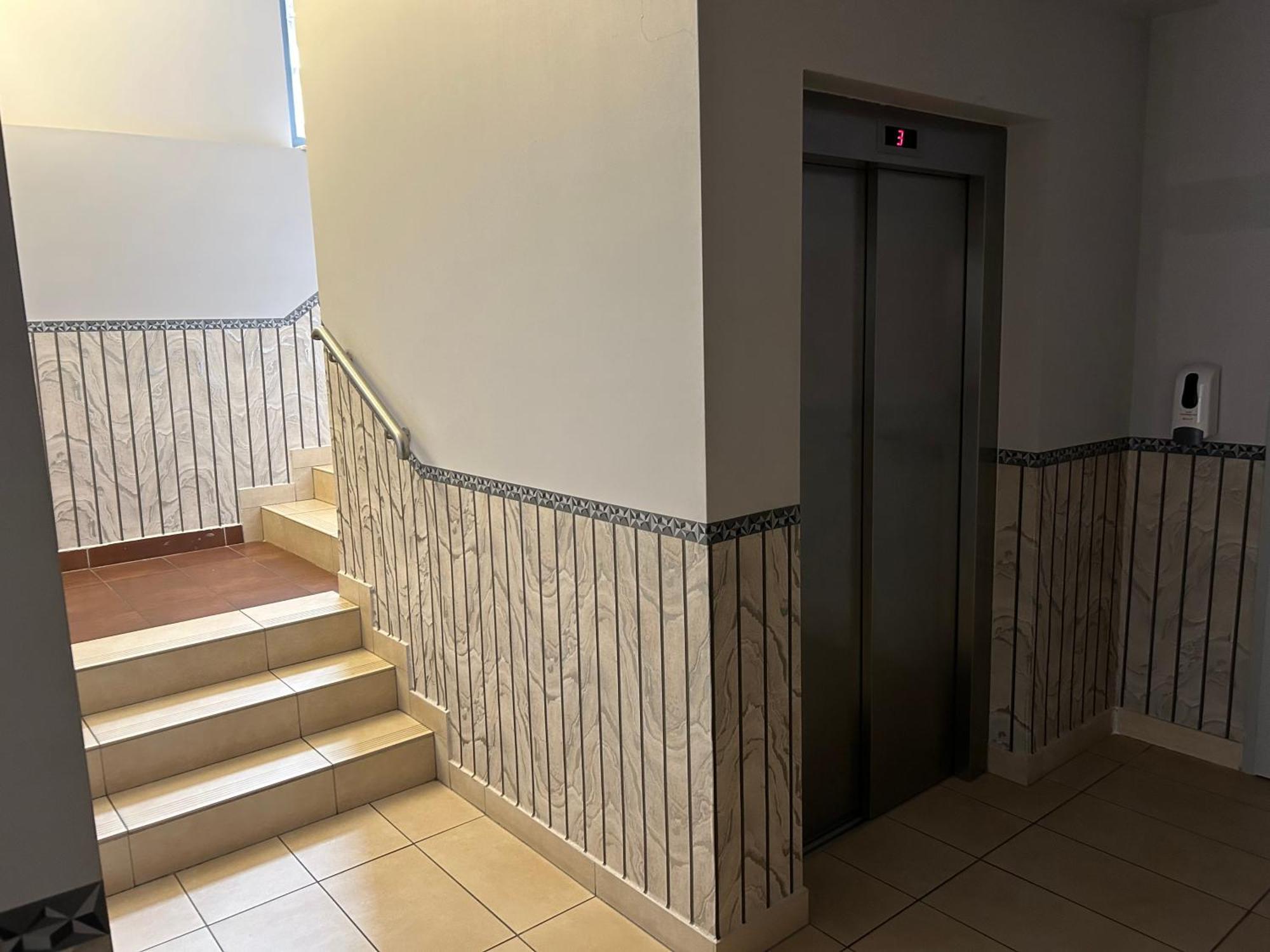 H-T-L Apartamenty Junior Nowa Sol Bagian luar foto