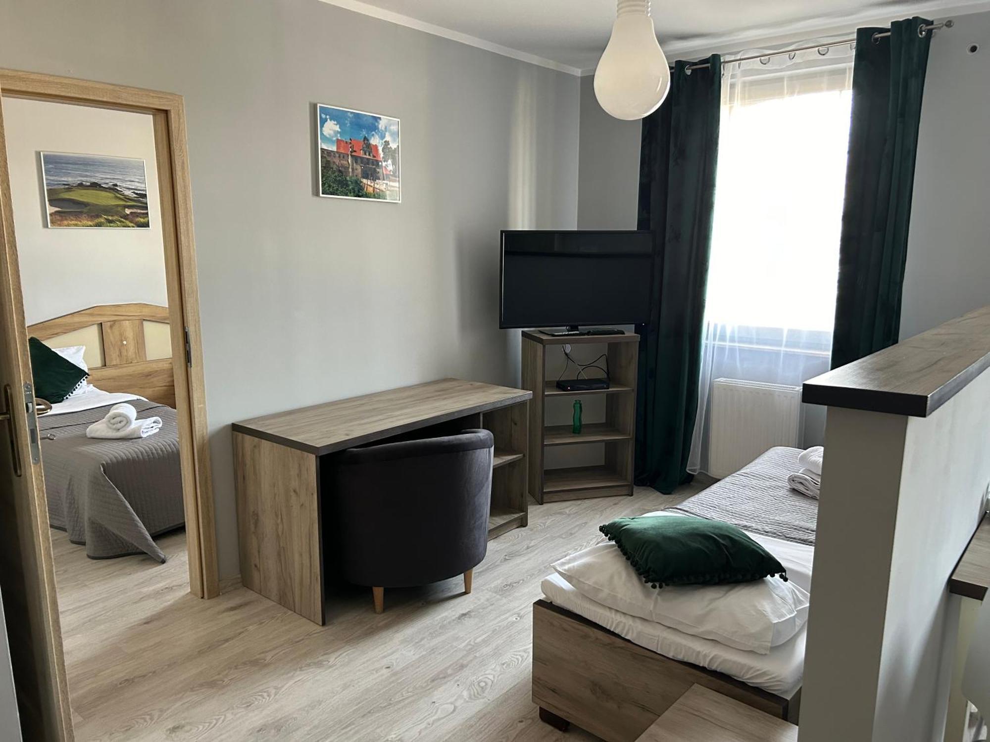 H-T-L Apartamenty Junior Nowa Sol Bagian luar foto